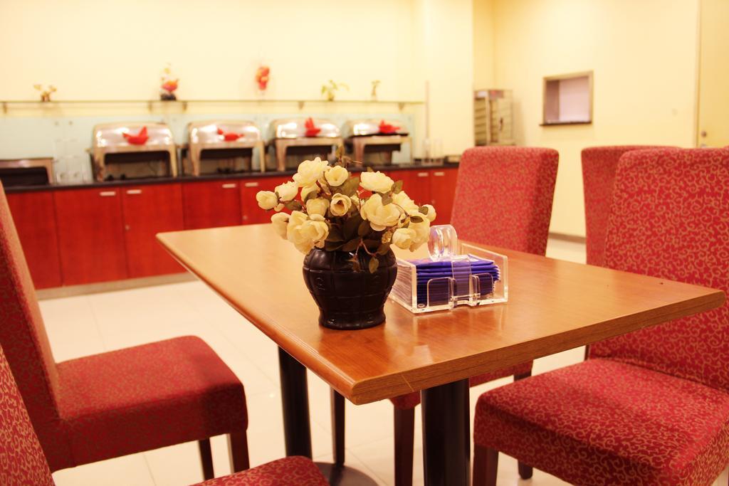 Hanting Hotel Changzhou Hutang Garden Street Exterior photo